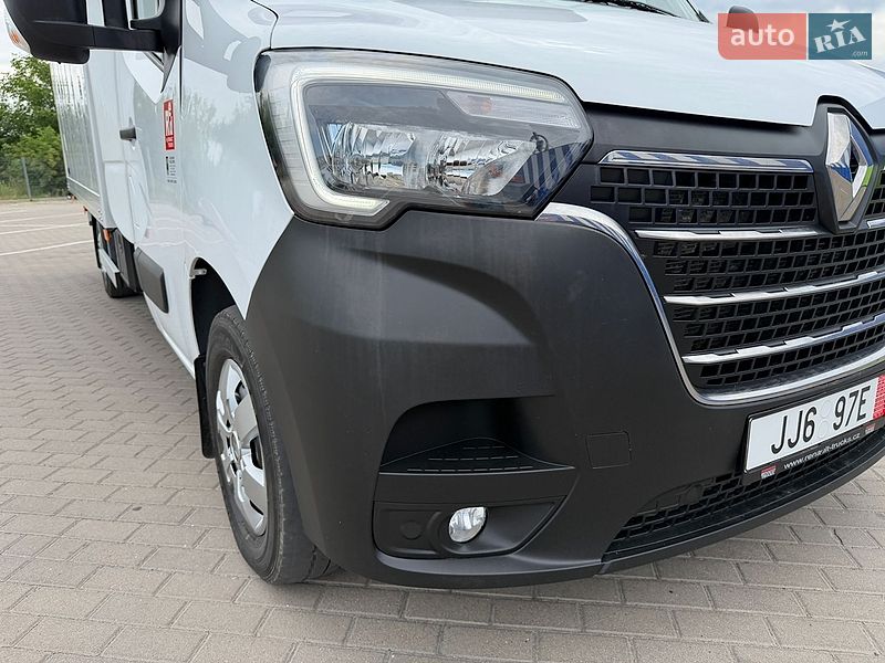 Вантажний фургон Renault Master 2022 в Дубні