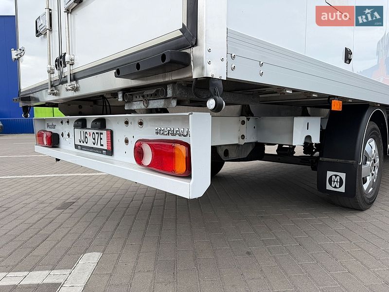 Вантажний фургон Renault Master 2022 в Дубні