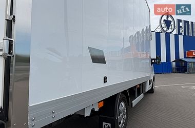 Вантажний фургон Renault Master 2022 в Дубні
