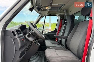 Вантажний фургон Renault Master 2022 в Дубні