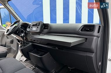Вантажний фургон Renault Master 2022 в Дубні