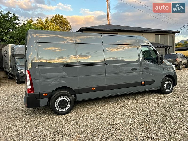 Грузовой фургон Renault Master 2021 в Хусте