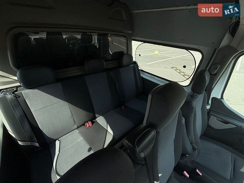 Минивэн Renault Master 2010 в Киеве