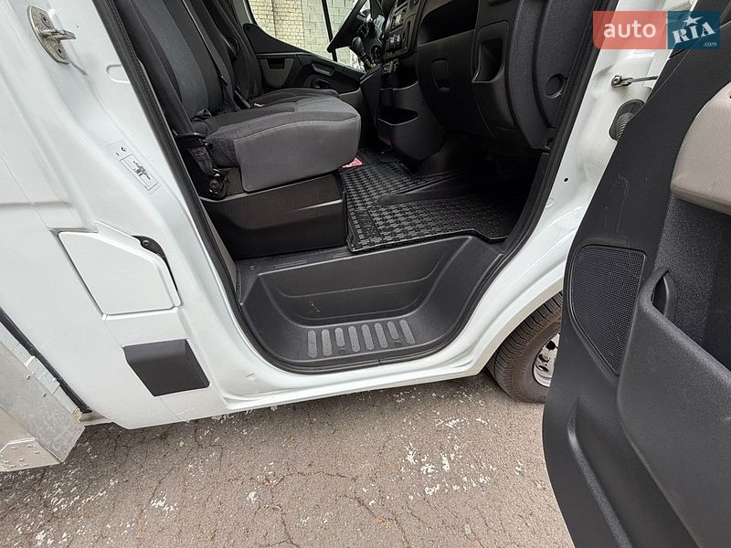 Рефрижератор Renault Master 2017 в Корце