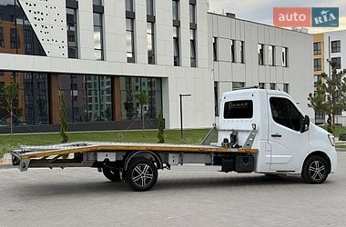 Эвакуатор Renault Master 2020 в Ровно