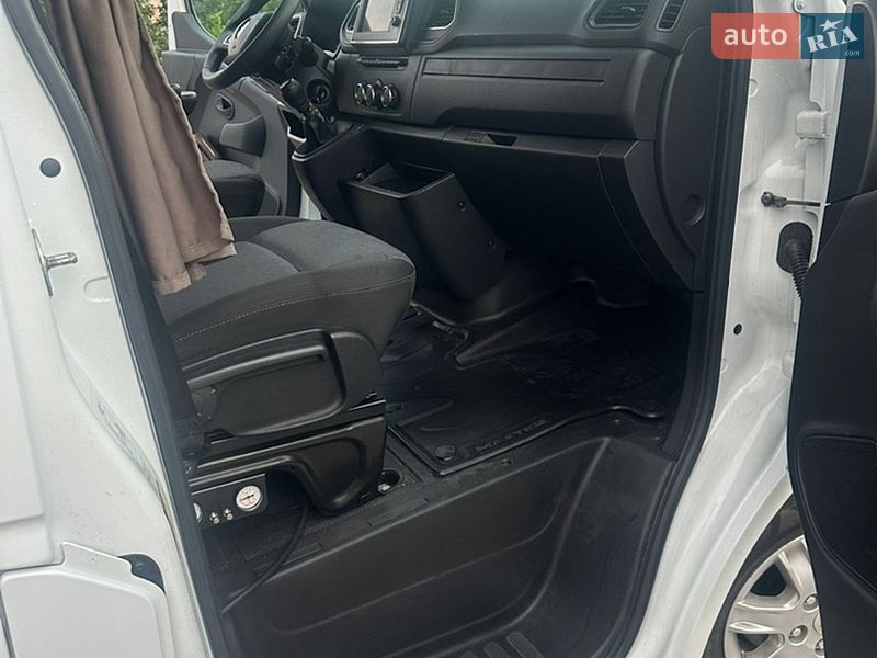 Інші вантажівки Renault Master 2022 в Білій Церкві