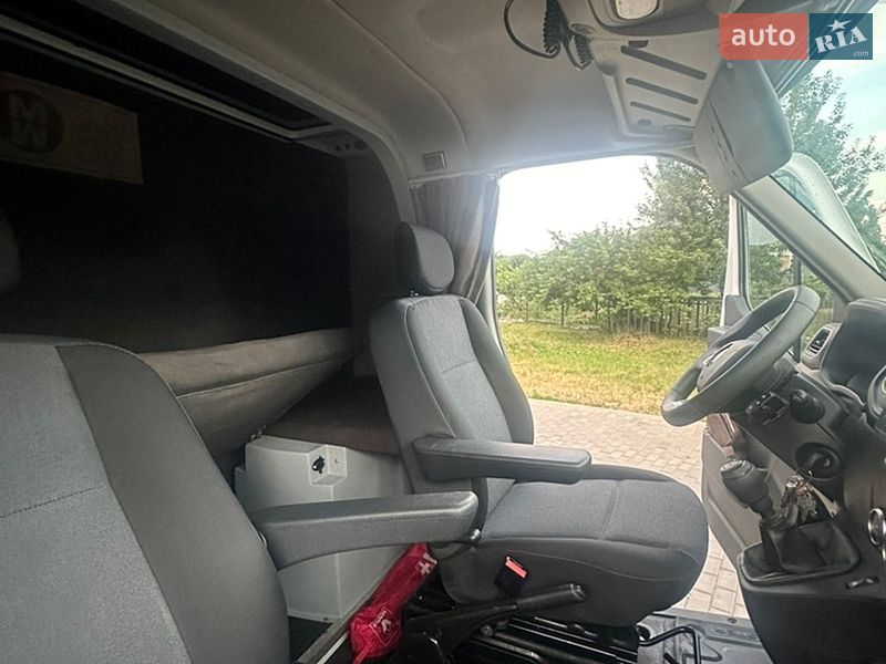 Інші вантажівки Renault Master 2022 в Білій Церкві