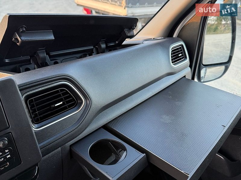 Борт Renault Master 2021 в Львові фото 32 Борт Renault Master 2021 в Львові