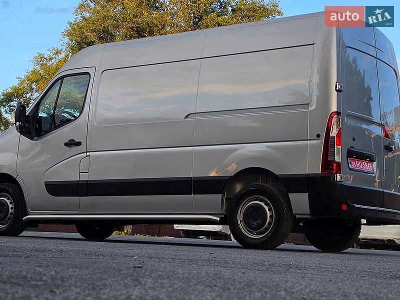 Вантажний фургон Renault Master 2022 в Житомирі