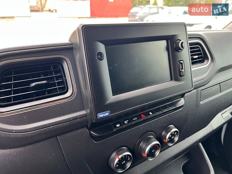 Вантажний фургон Renault Master 2022 в Володимирі