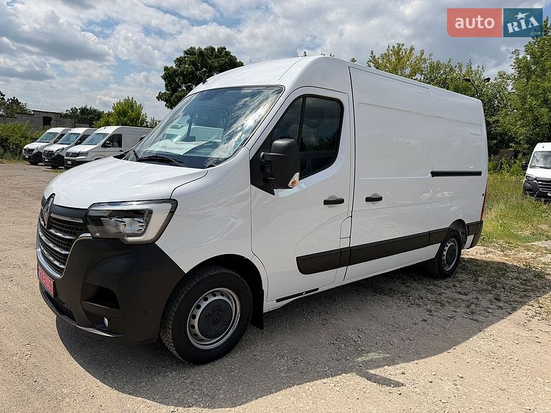 Вантажний фургон Renault Master 2022 в Тернополі
