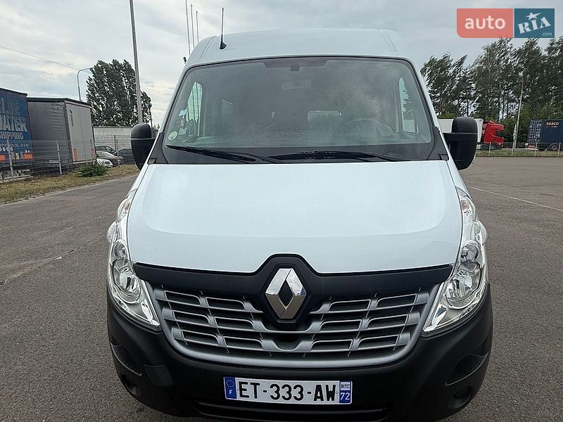 Вантажопасажирський фургон Renault Master 2017 в Ковелі