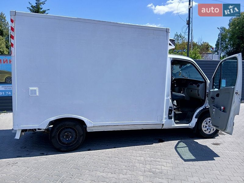 Грузовой фургон Renault Master 2005 в Луцке