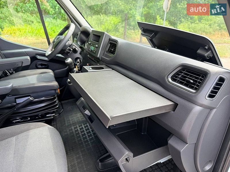 Тентований Renault Master 2022 в Києві