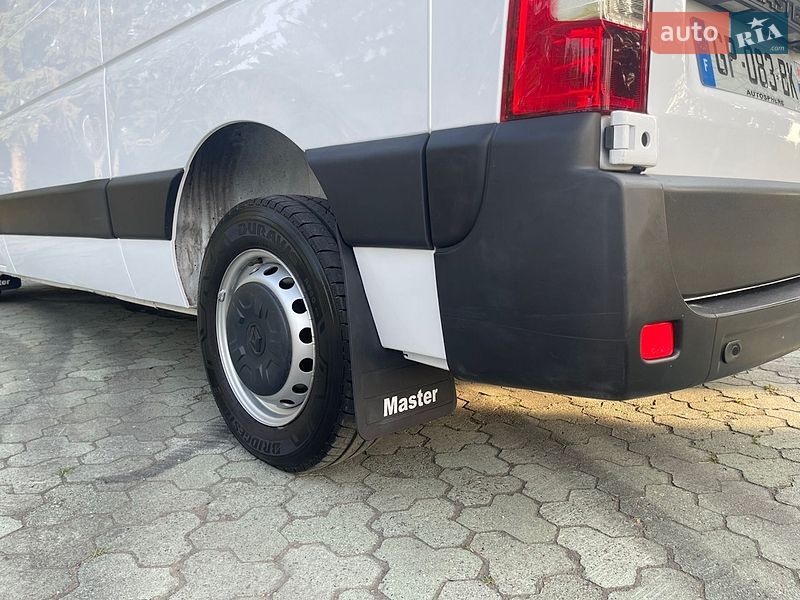 Вантажний фургон Renault Master 2023 в Дубні