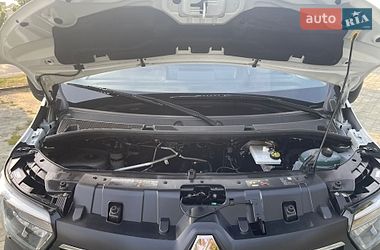 Вантажний фургон Renault Master 2023 в Дубні