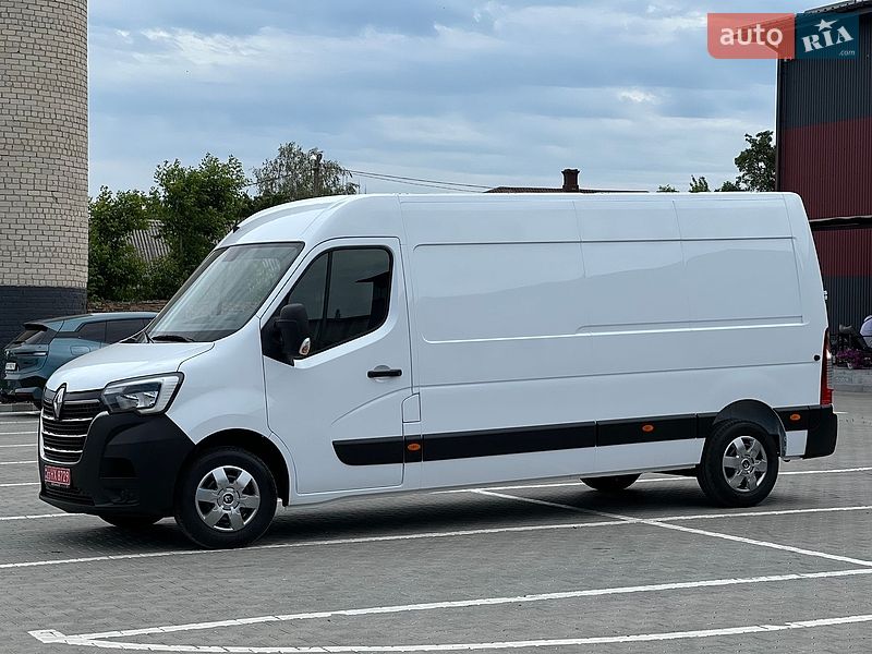 Вантажний фургон Renault Master 2023 в Дубні