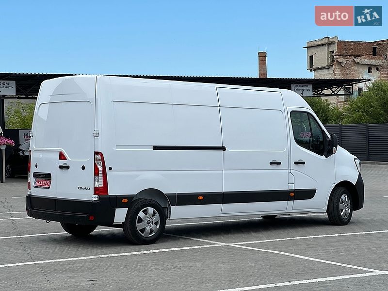 Вантажний фургон Renault Master 2023 в Дубні
