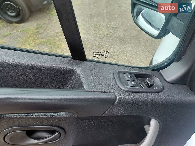 Грузовой фургон Renault Master 2019 в Ивано-Франковске