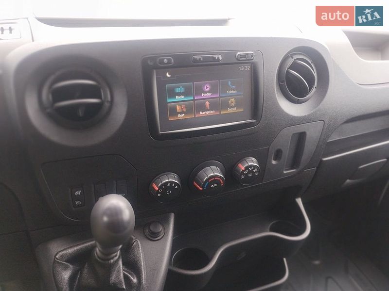 Грузовой фургон Renault Master 2017 в Дубно
