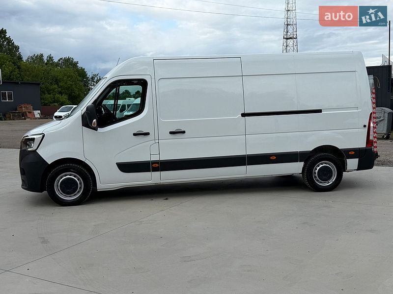 Грузовой фургон Renault Master 2021 в Млинове