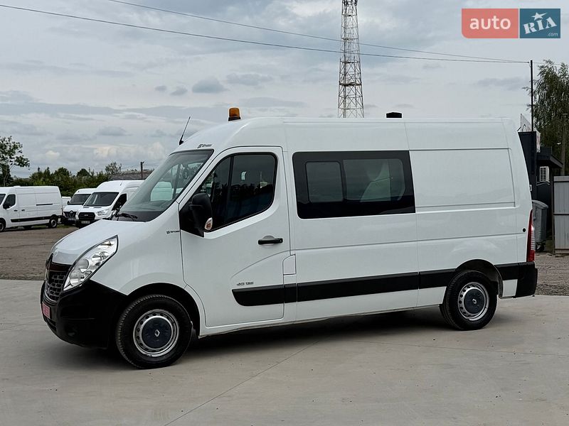 Грузопассажирский фургон Renault Master 2016 в Млинове