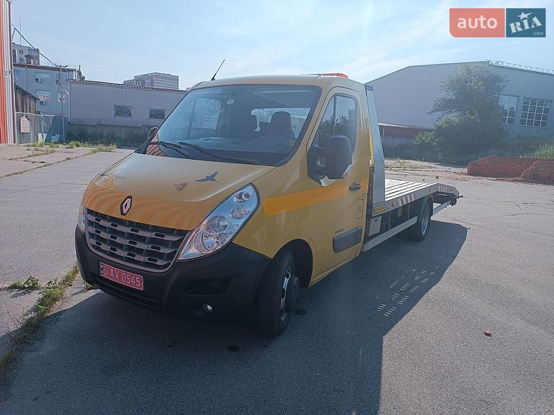 Эвакуатор Renault Master 2013 в Киеве