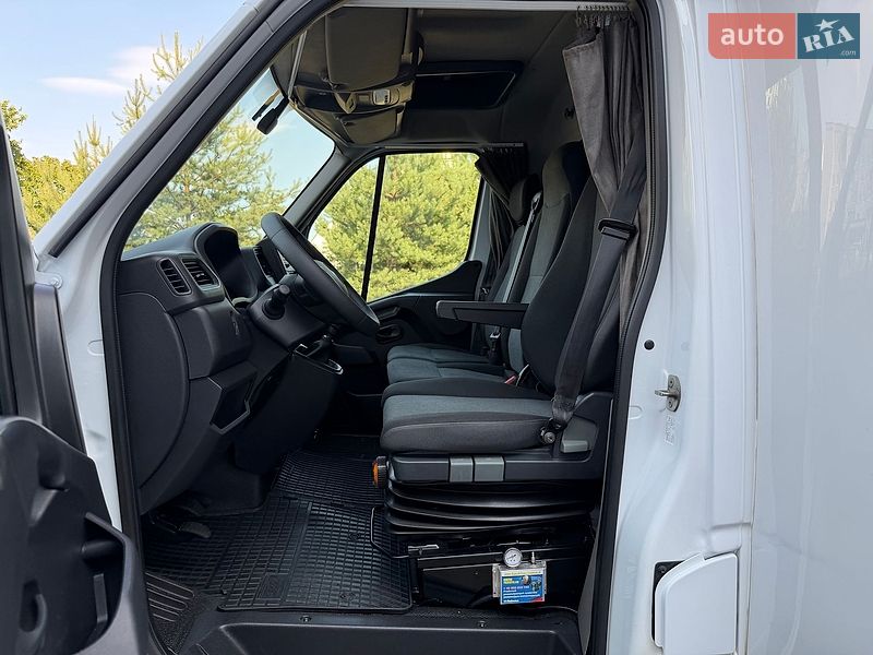 Тентований Renault Master 2022 в Ковелі