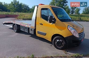Эвакуатор Renault Master 2013 в Киеве