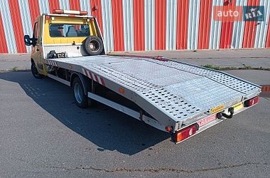 Эвакуатор Renault Master 2013 в Киеве