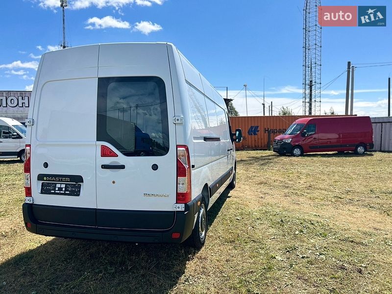 Грузовой фургон Renault Master 2024 в Стрые