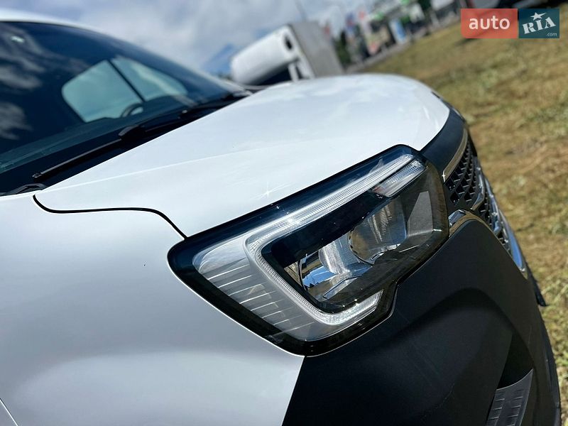 Грузовой фургон Renault Master 2024 в Стрые