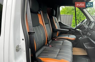 Микроавтобус Renault Master 2021 в Коростене