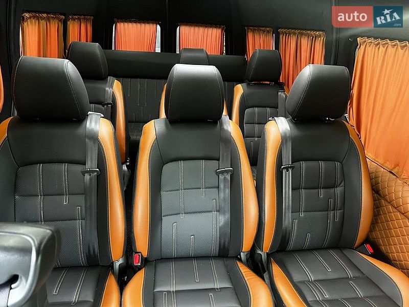 Микроавтобус Renault Master 2021 в Коростене