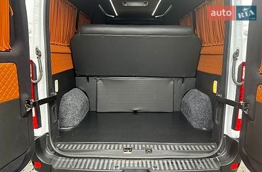 Микроавтобус Renault Master 2021 в Коростене
