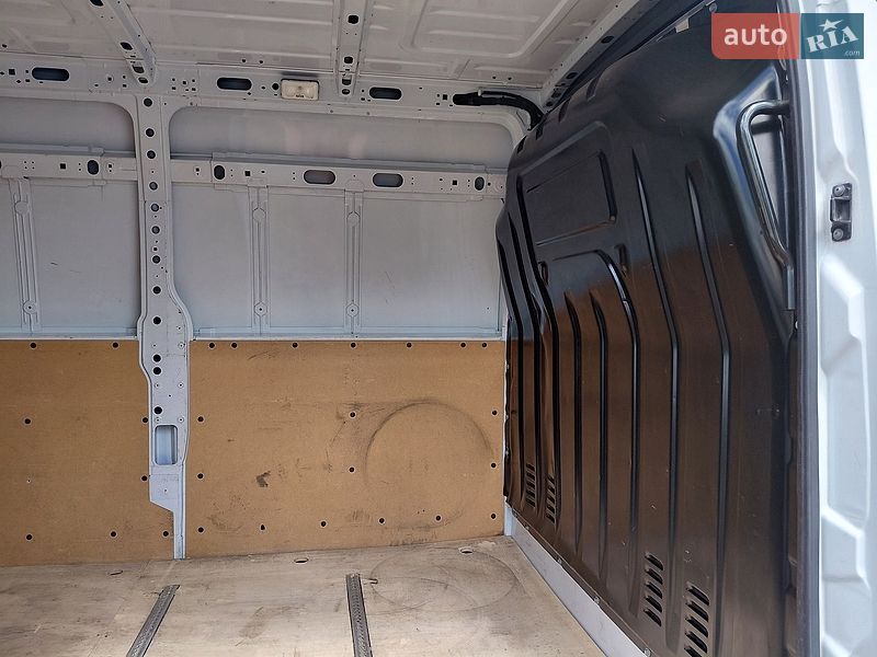 Грузовой фургон Renault Master 2020 в Ивано-Франковске