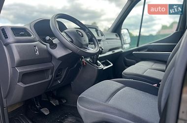 Вантажний фургон Renault Master 2020 в Луцьку