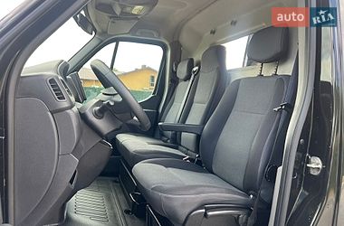 Вантажний фургон Renault Master 2020 в Луцьку