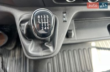 Вантажний фургон Renault Master 2020 в Луцьку