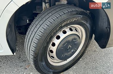 Грузовой фургон Renault Master 2023 в Дубно