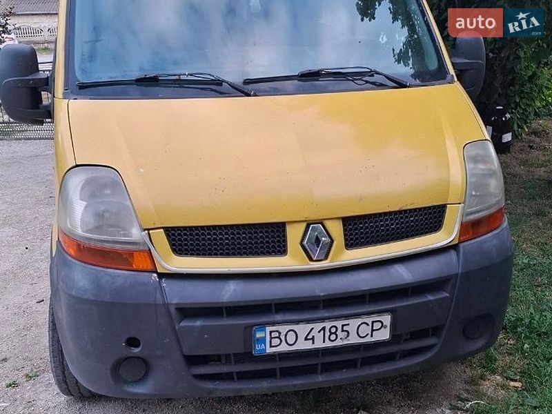 Вантажний фургон Renault Master 2005 в Тернополі