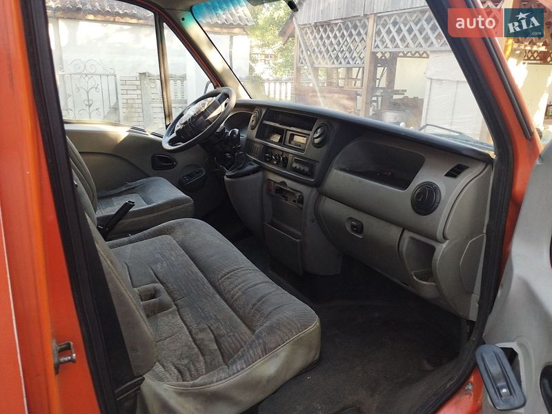 Вантажний фургон Renault Master 2006 в Житомирі
