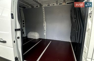 Грузовой фургон Renault Master 2015 в Ровно