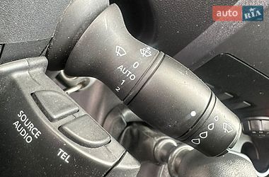 Грузовой фургон Renault Master 2015 в Ровно