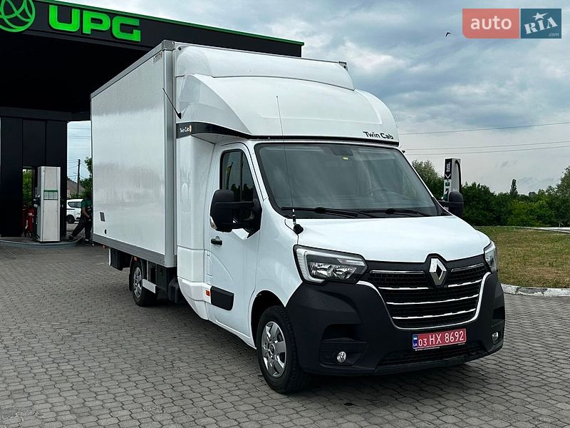 Renault Master 2023