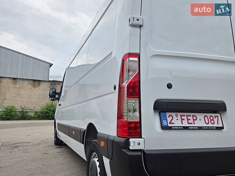 Грузовой фургон Renault Master 2022 в Днепре