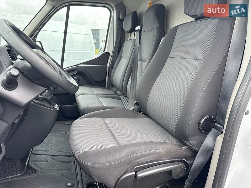 Грузовой фургон Renault Master 2021 в Луцке