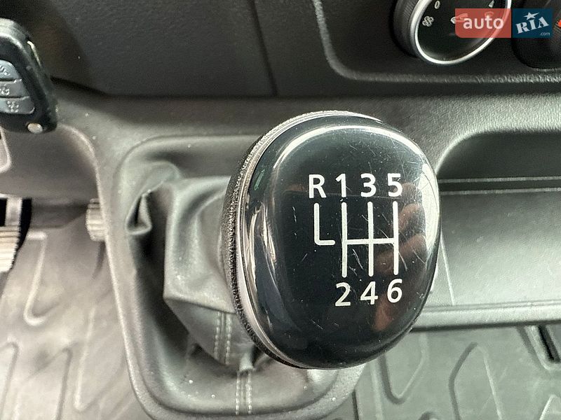 Грузовой фургон Renault Master 2021 в Луцке