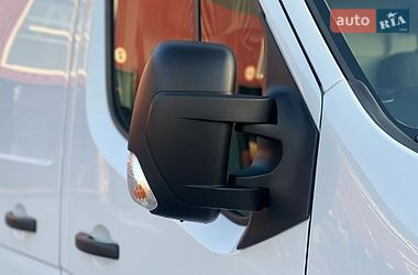 Вантажний фургон Renault Master 2022 в Дубні