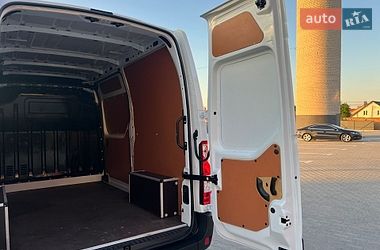 Вантажний фургон Renault Master 2022 в Дубні